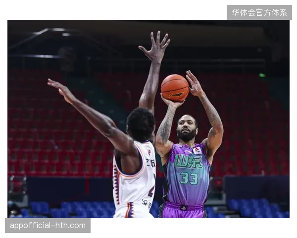 加拿大队防反体系的容错率极低，主力球员的临场状态将直接决定球队的战术成败